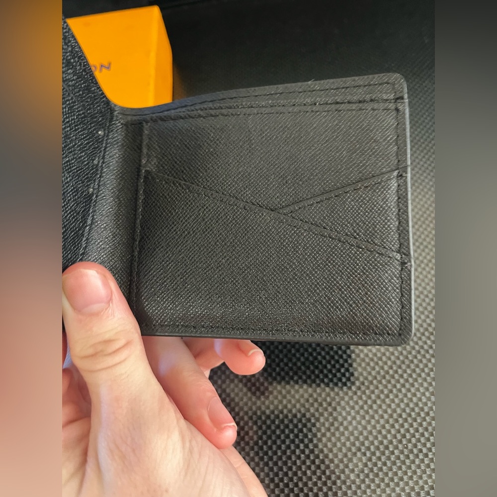 Louis Vuitton x Supreme wallet - Picture 6 of 7